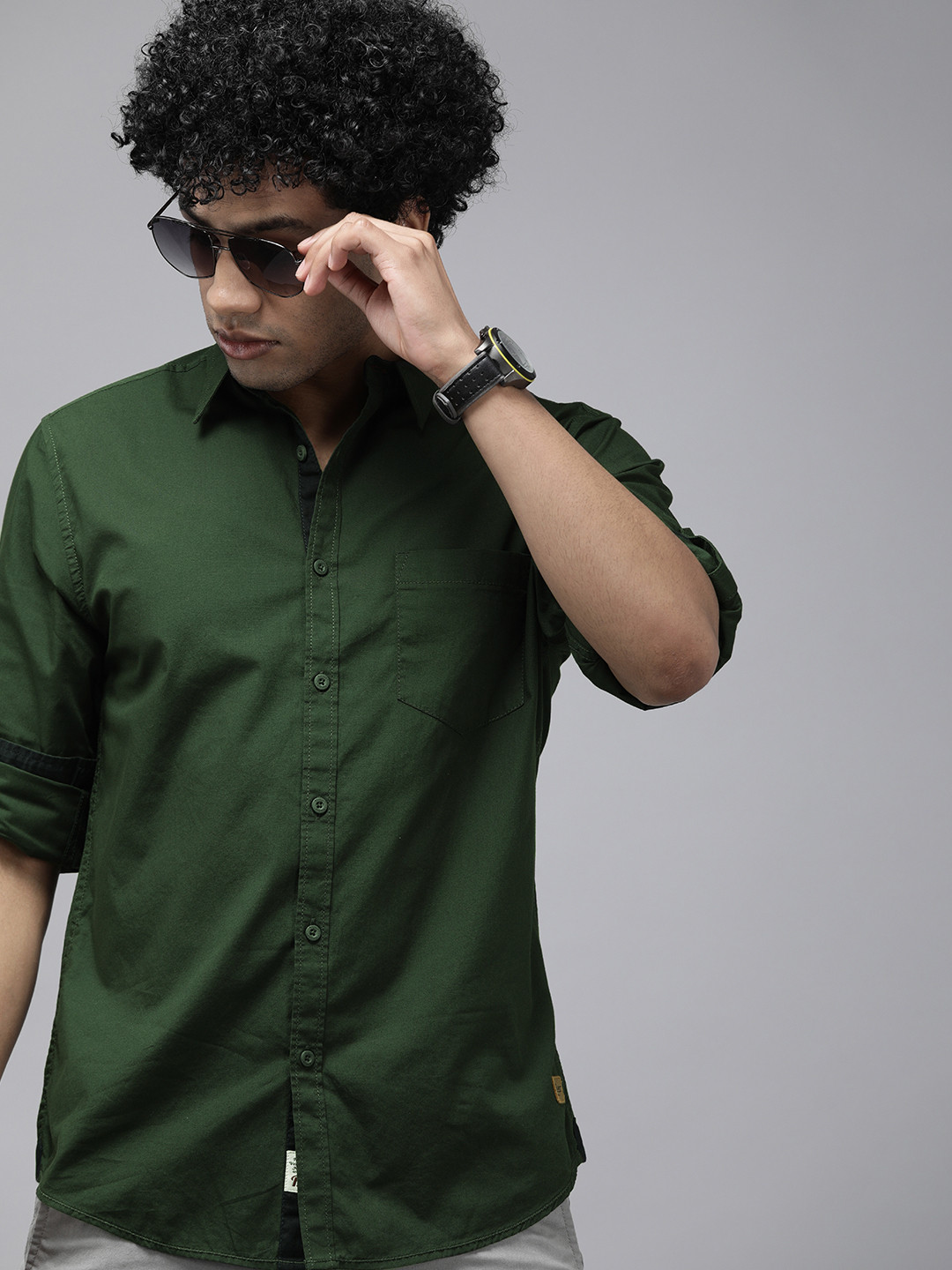 

Roadster Men Olive Green Solid Slim Fit Opaque Pure Cotton Sustainable Casual Shirt