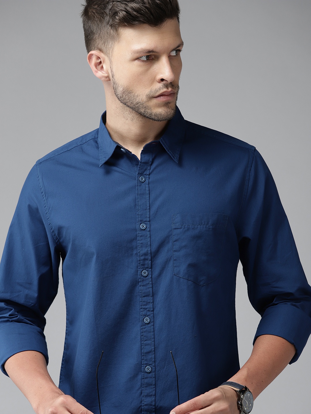 

Roadster Men Teal Blue Regular Fit Solid Pure Cotton Sustainable Casual Shirt