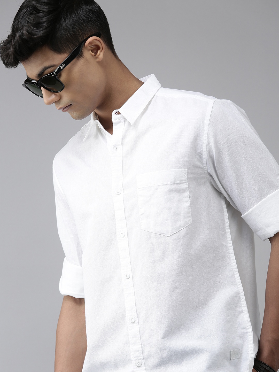 

Roadster Men White Opaque Cotton Linen Casual Shirt
