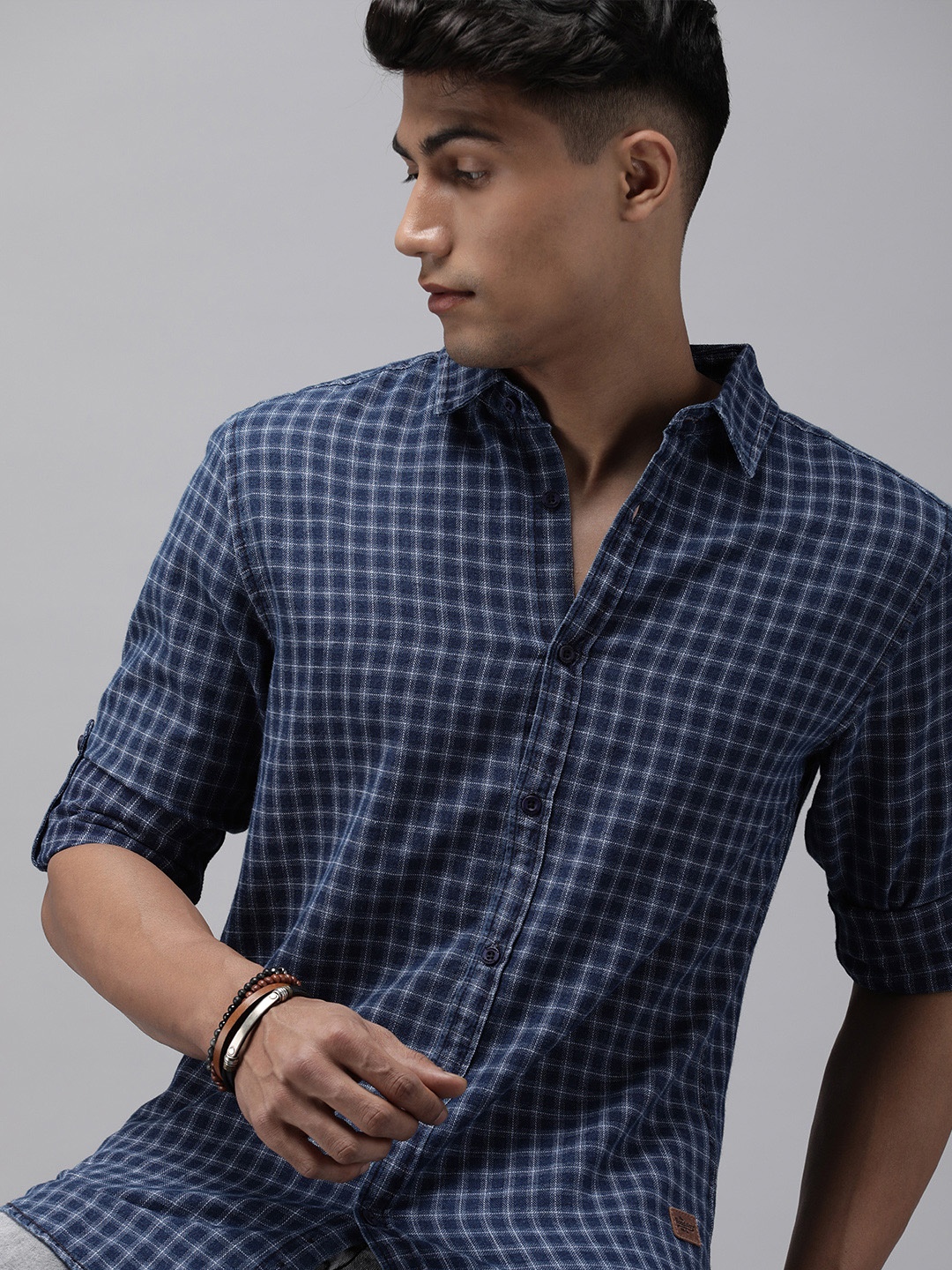 

Roadster Men Blue & White Checks Checked Pure Cotton Sustainable Casual Shirt