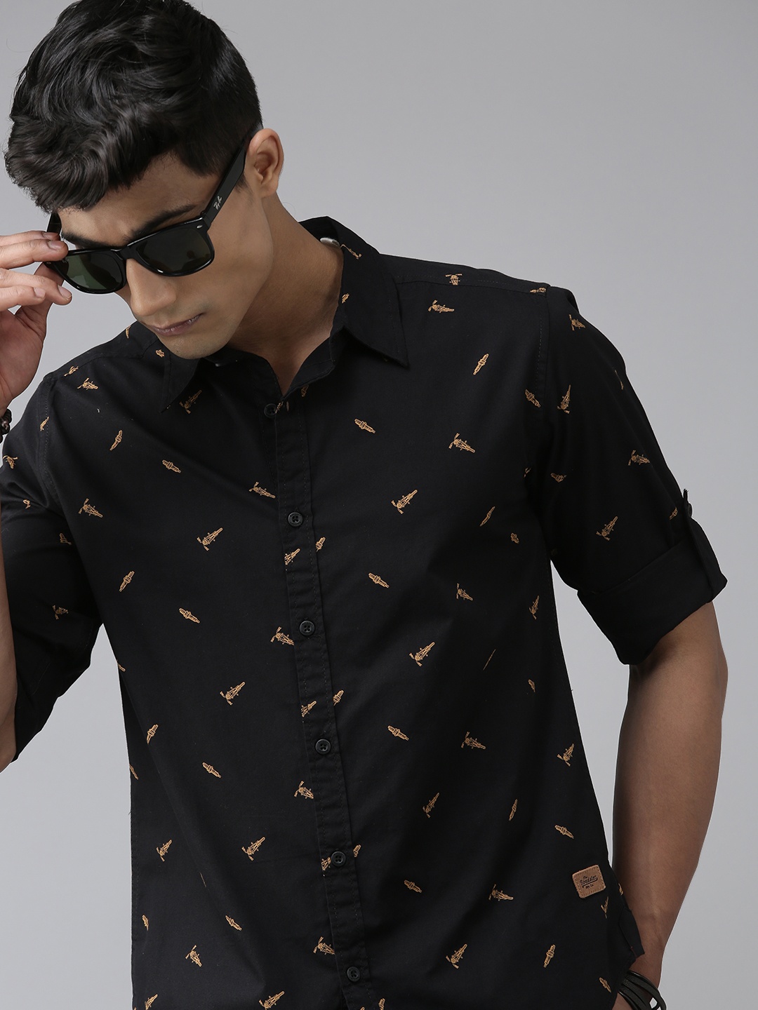 

Roadster Men Navy Blue Printed Regular Fit Pure Cotton Casual Shirt