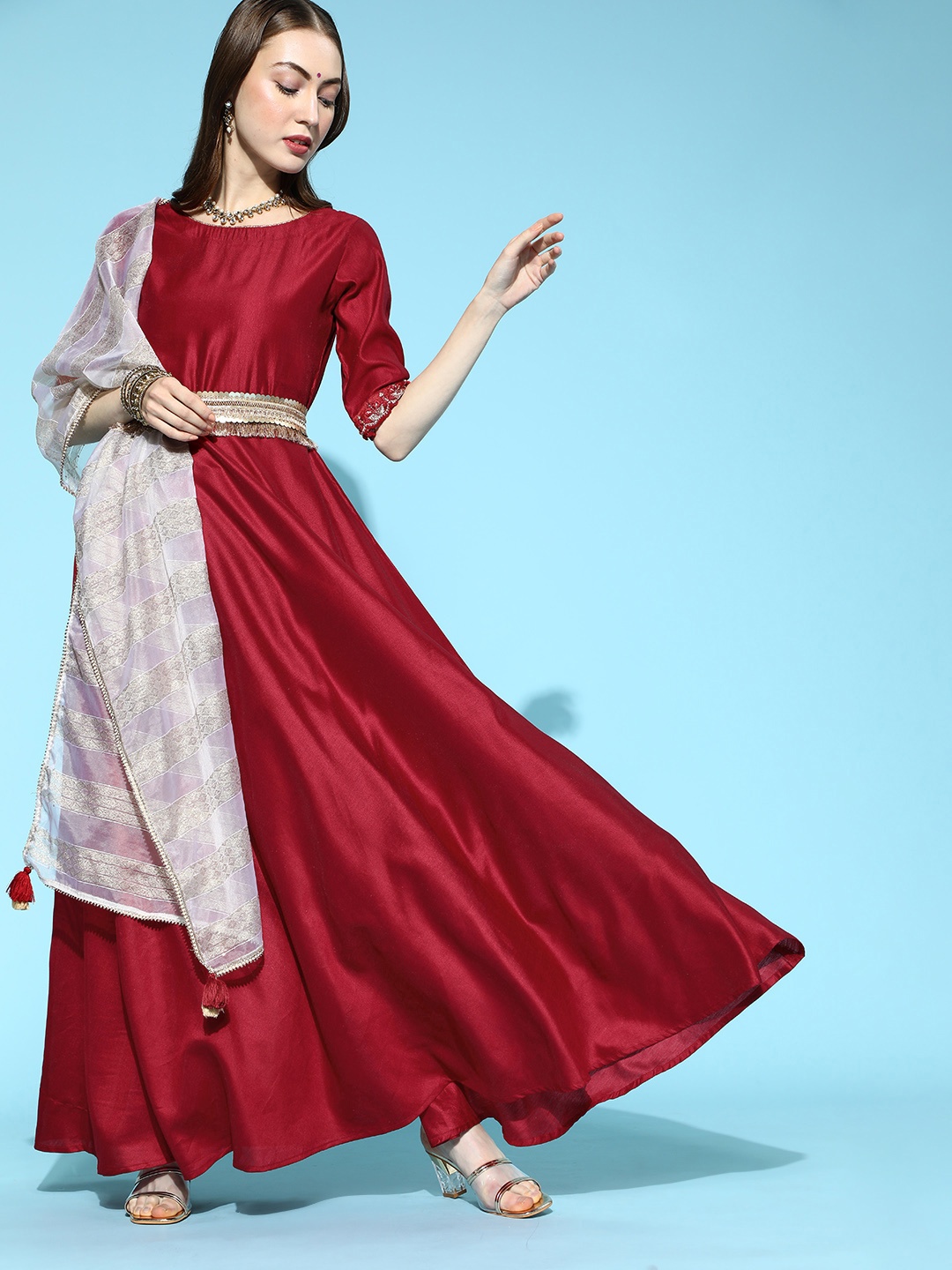 

Indo Era Gorgeous Red Liva Kurta