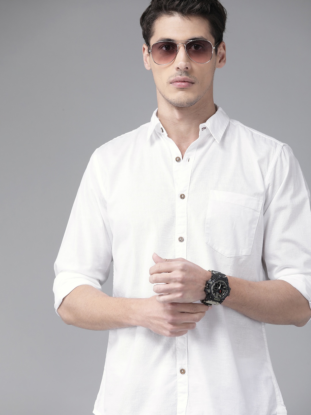 

Roadster Men White Solid Pure Cotton Casual Shirt