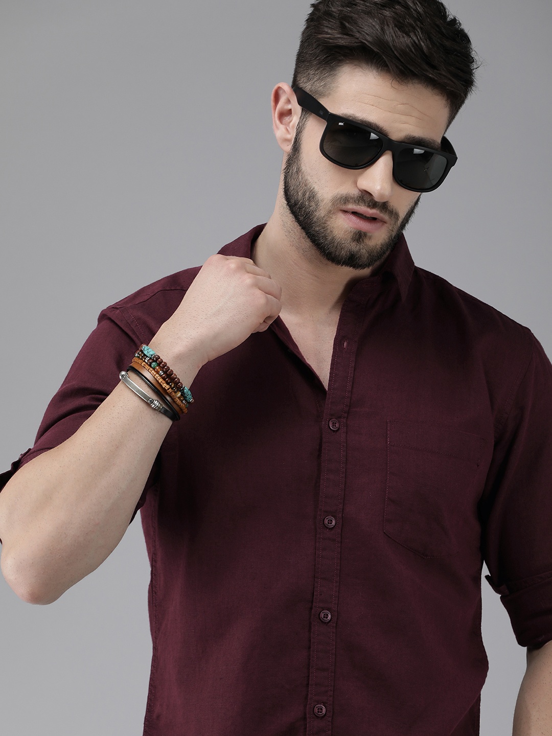 

Roadster Men Burgundy Solid Sustainable Casual Linen-Cotton Shirt