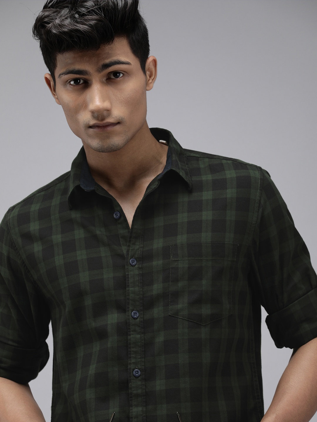 

Roadster Men Pine & Black Buffalo Checked Opaque Sustainable Casual Shirt, Olive