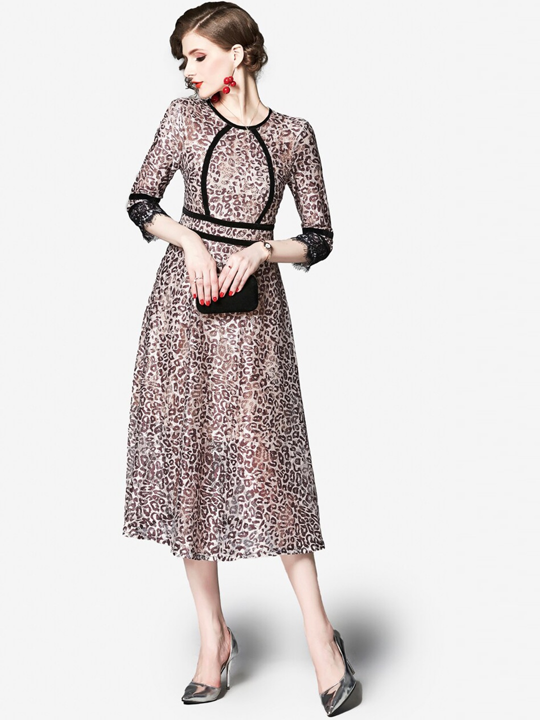 

JC Collection Women Coffee Brown & Black Self Design Midi Dress
