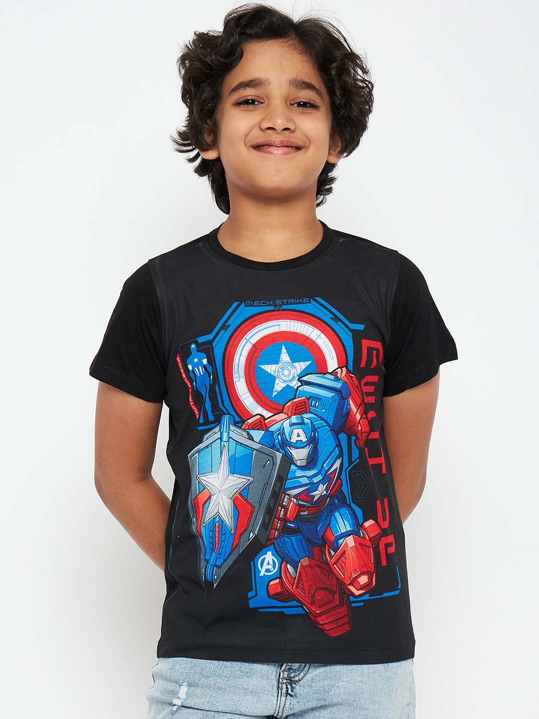 

YK Marvel Boys Black Avengers Captain America Print Applique T-shirt