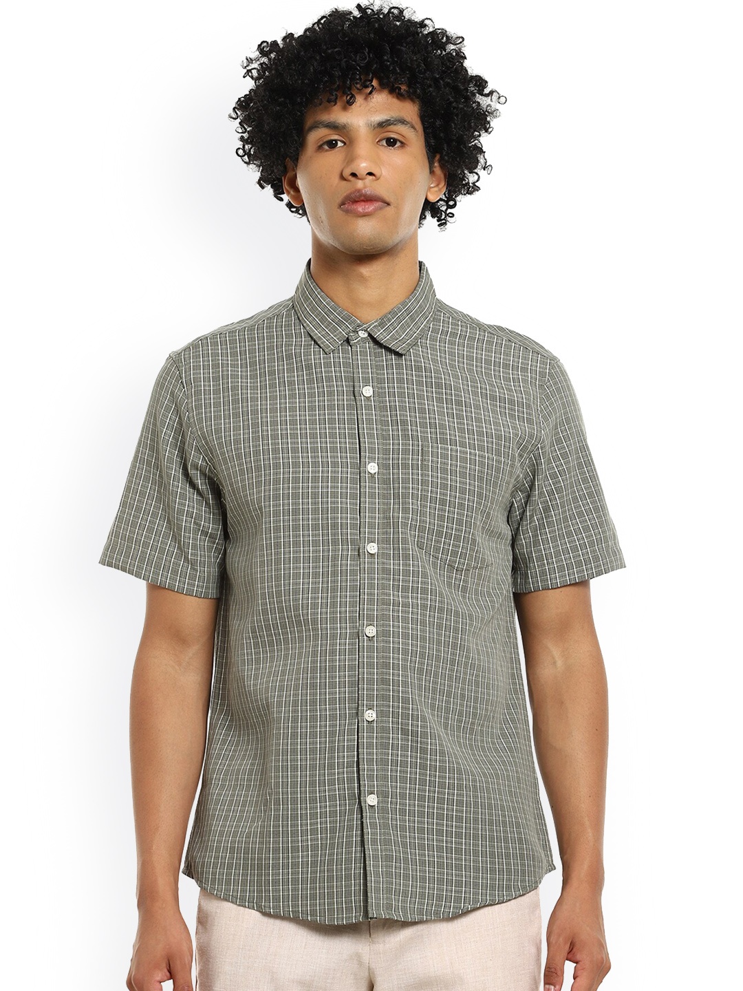 

Ruggers Men Green Checked Casual Regular Fit Cotton Shirt