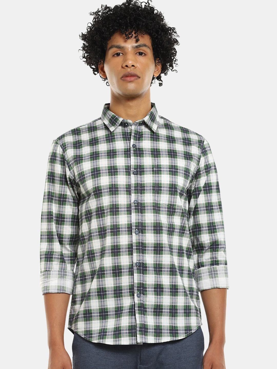 

Ruggers Men Navy Blue & Green Checked Casual Shirt