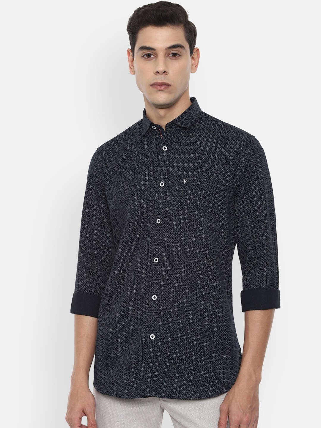 

Van Heusen Sport Men Grey Slim Fit Opaque Printed Cotton Linen Casual Shirt