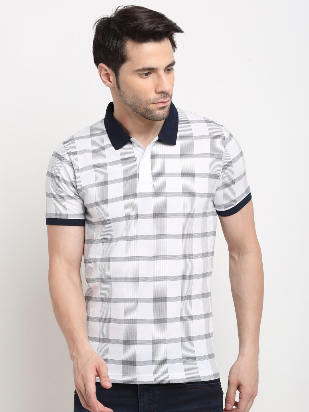 

Rodamo Men White Checked Polo Collar Slim Fit T-shirt