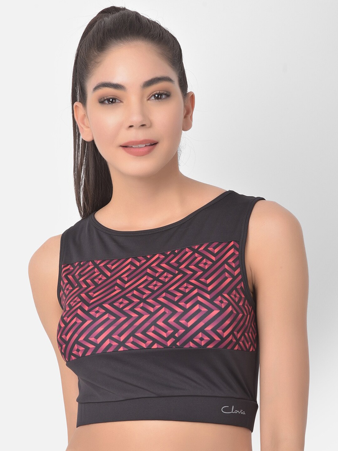 

Clovia Comfort Fit Activewear Crop Top, Black