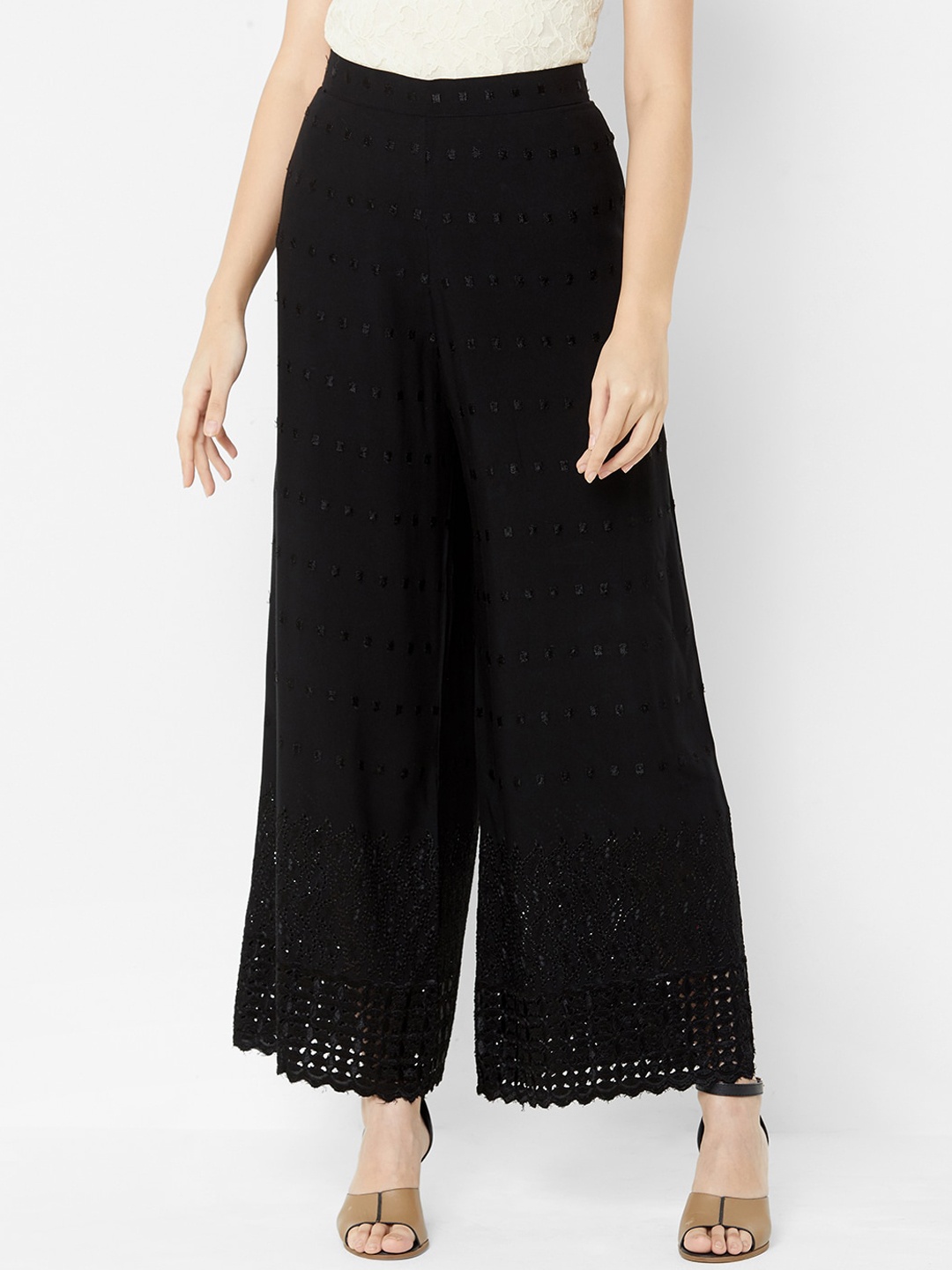 

ZOLA Women Black Chikankari Embroidered Flared Palazzos