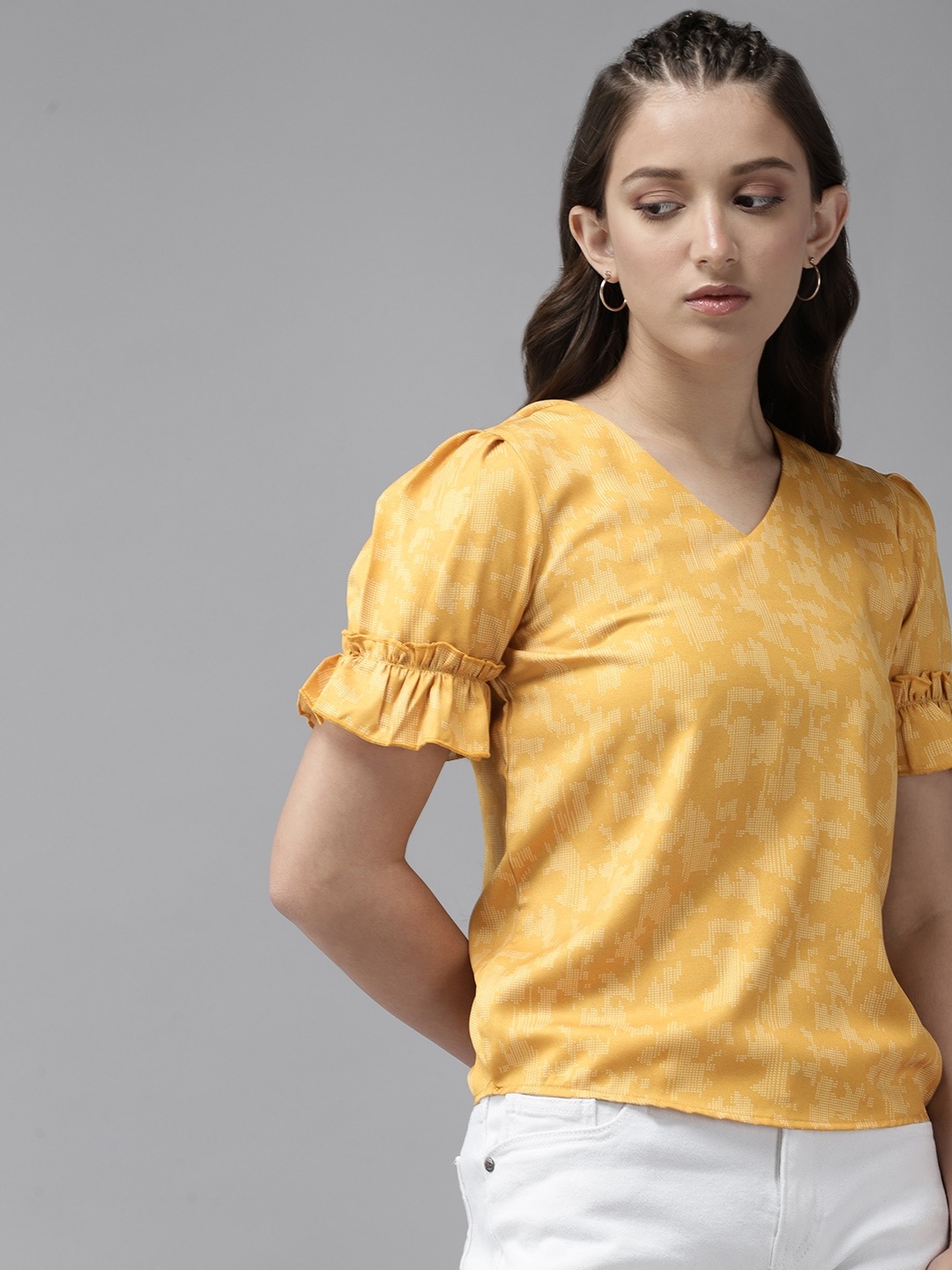 

UTH by Roadster Girls Yellow Printed Regular Top