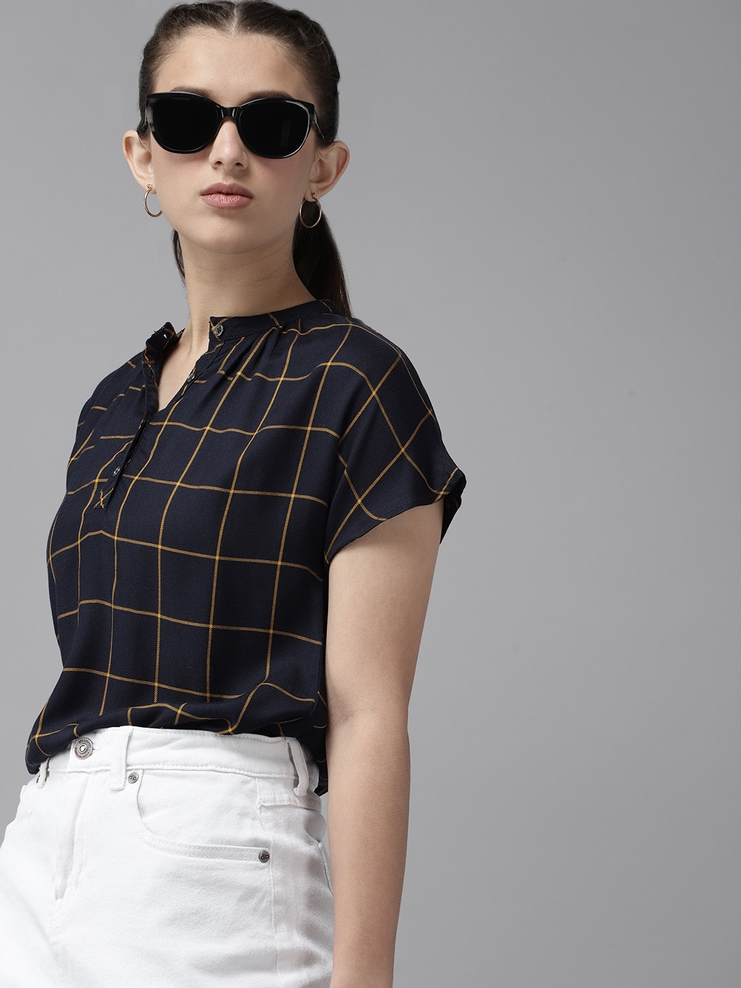 

UTH by Roadster Girls Navy Blue & Mustard Yellow Checked Extended Sleeves Top