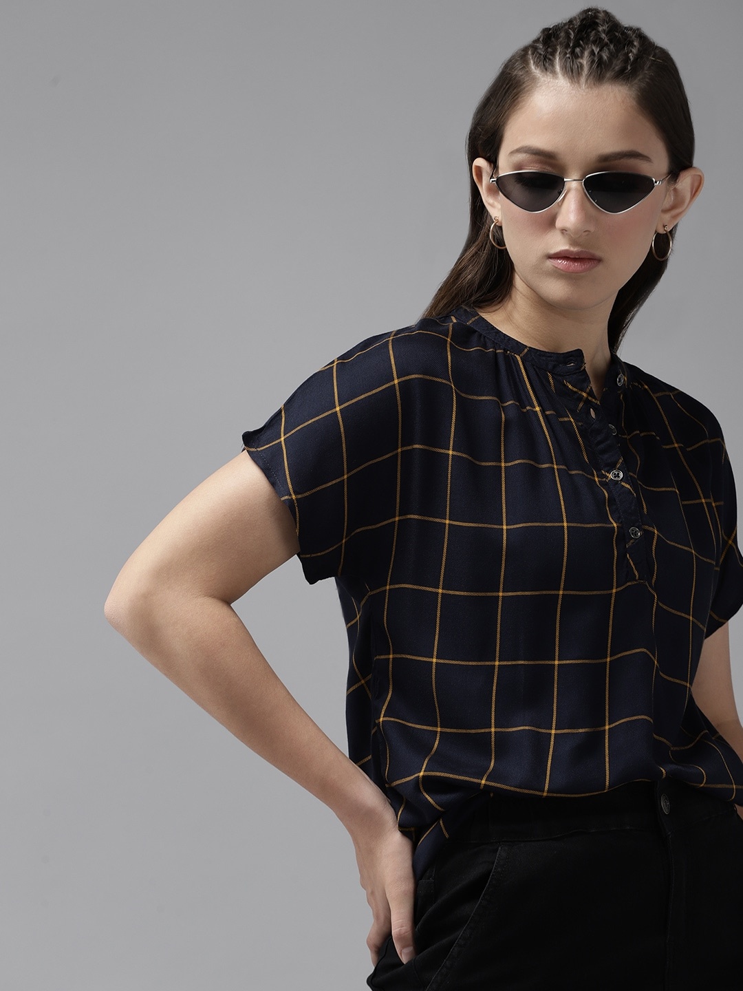 

UTH by Roadster Girls Navy Blue & Mustard Yellow Checked Extended Sleeves Top