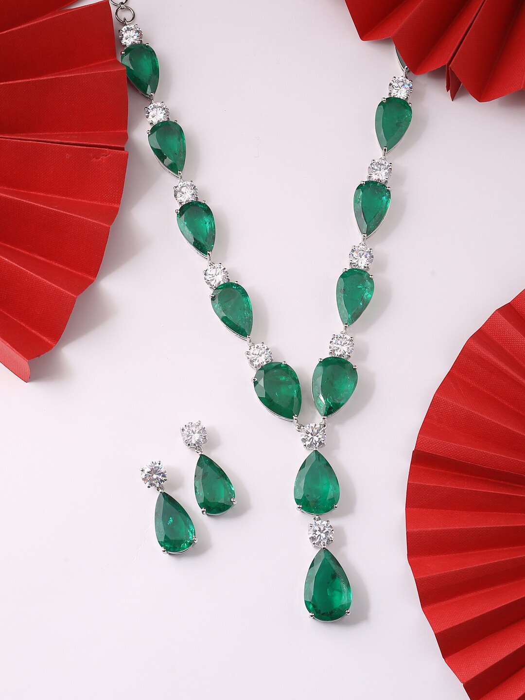 

Tistabene Green & Silver-Toned Rhodium-Plated Necklace
