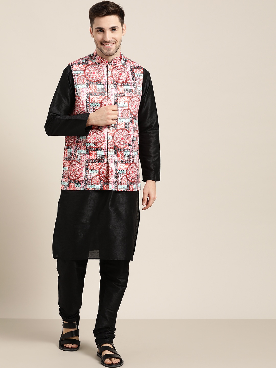 

SOJANYA Men Black Solid Kurta with Churidar & Nehru Jacket