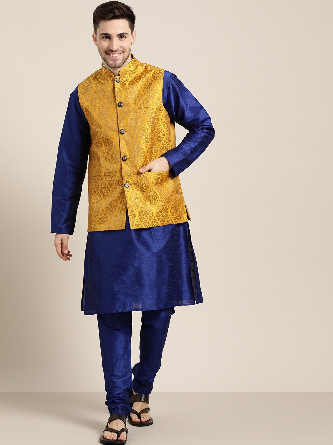 

SOJANYA Men Blue Solid Kurta with Churidar & Nehru Jacket