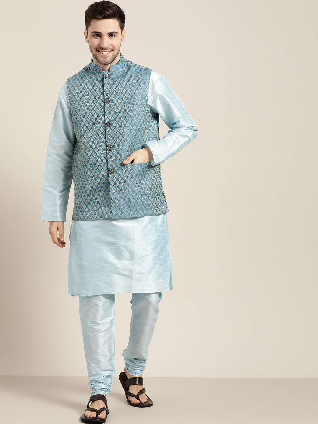 

SOJANYA Men Blue Solid Kurta with Churidar & Nehru Jacket