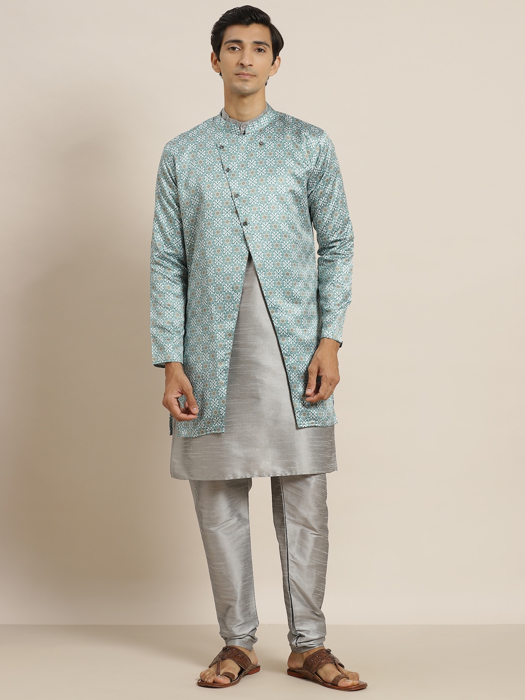 

SOJANYA Men Grey Kurta with Churidar & Jacket