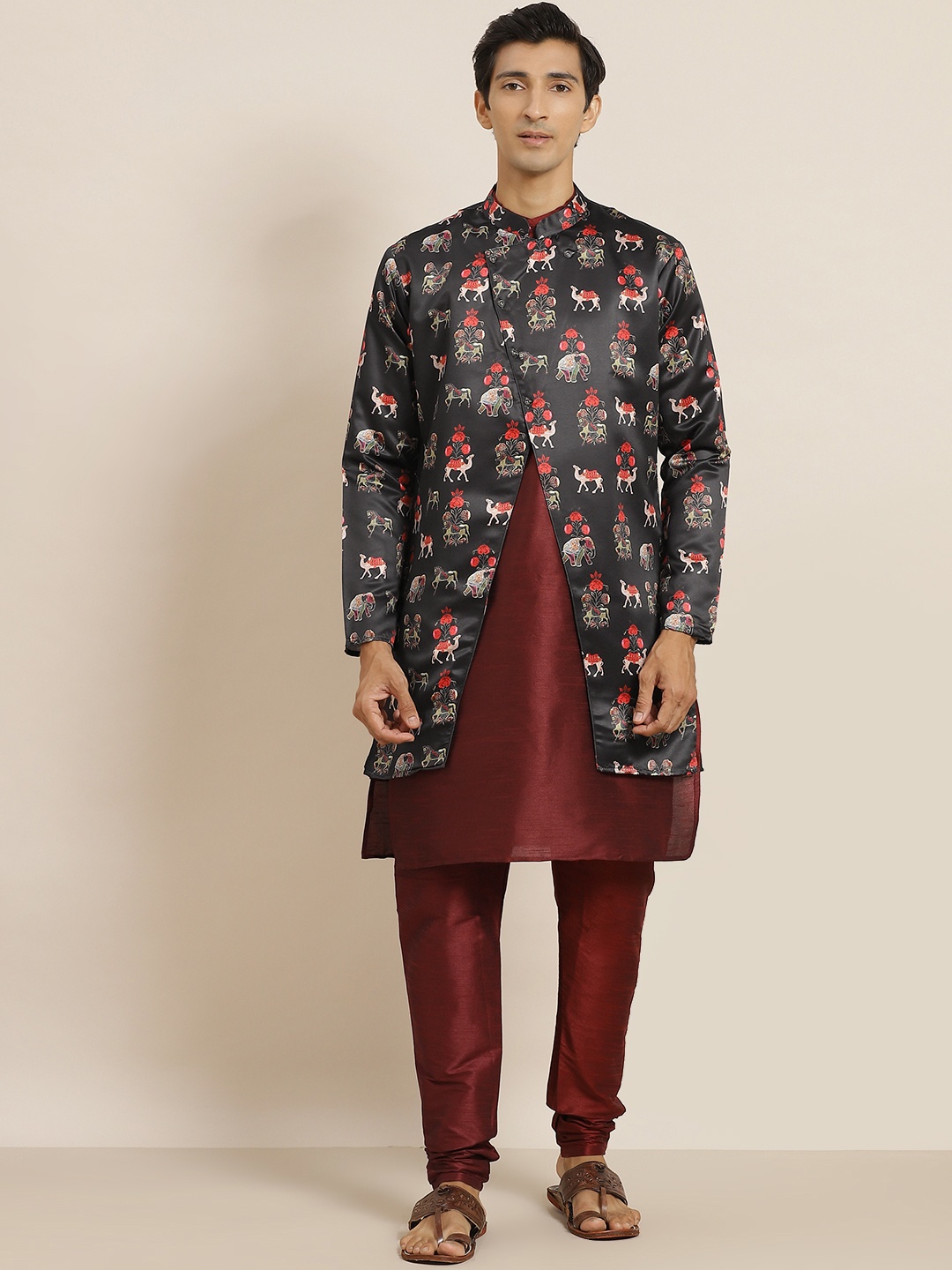 

SOJANYA Men Maroon & Black Solid Kurta with Churidar & Ethnic Printed Jacket