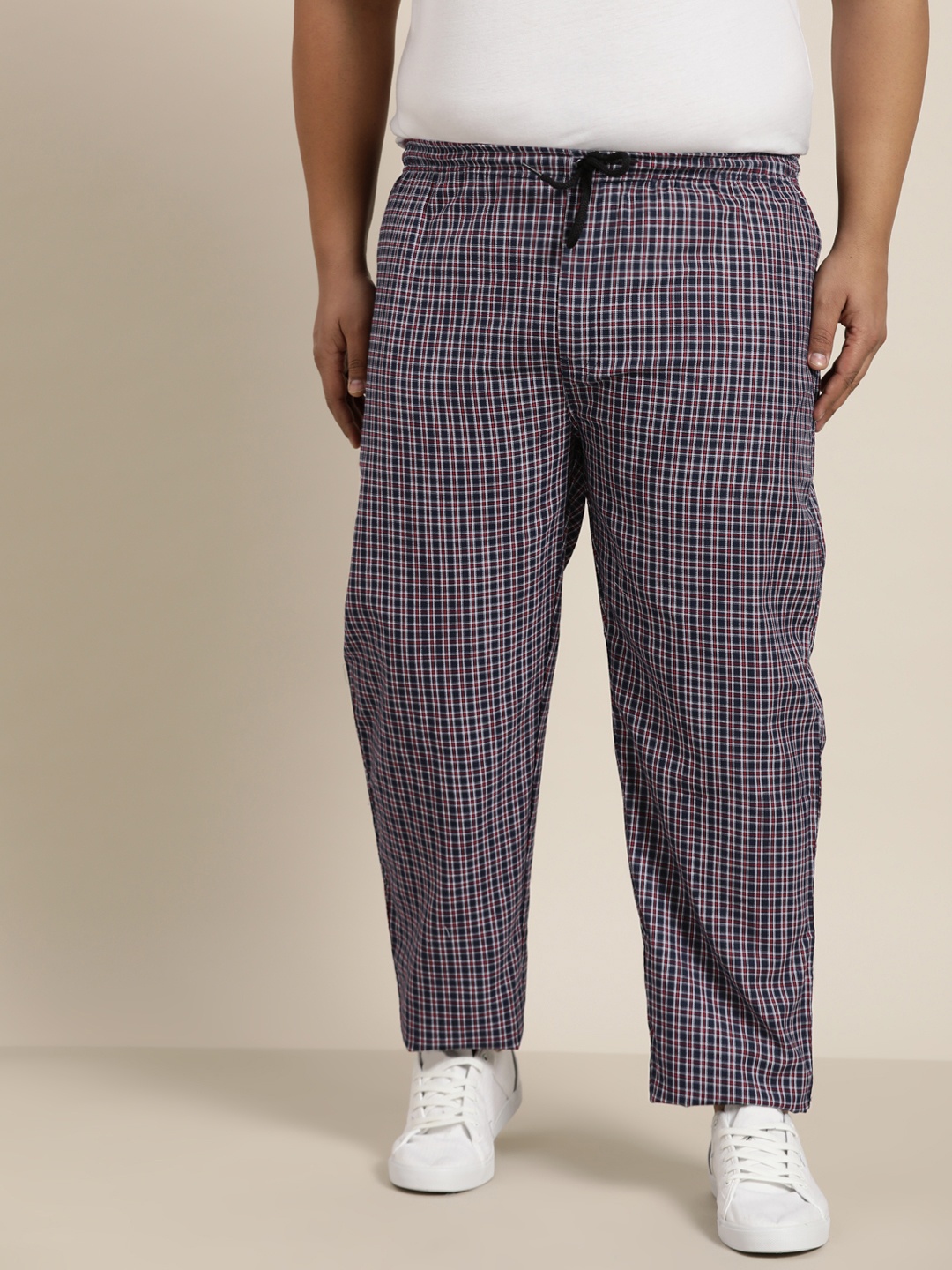 

SOJANYA PLUS Men Navy Blue & Red Checked Pure Cotton Track Pants
