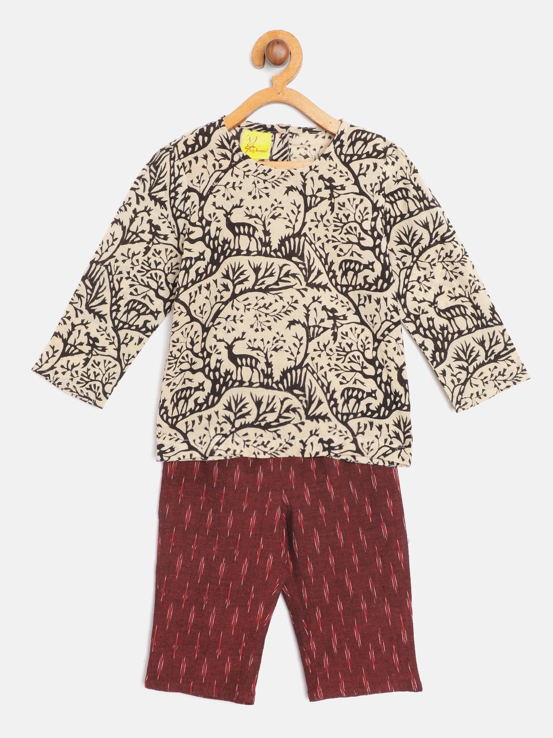 

Tiny Bunnies Unisex Kids Beige & Maroon Short Kurta with Trousers