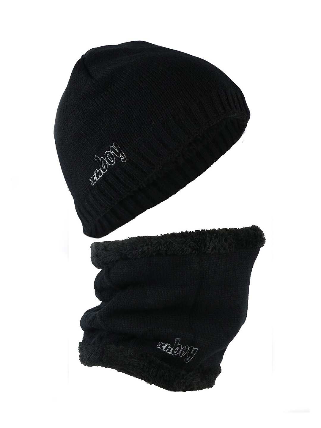 

iSWEVEN Unisex Black Beanie