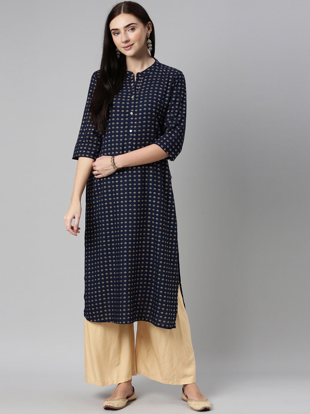 

Alena Women Navy Blue Checked Keyhole Neck Thread Work Kurta