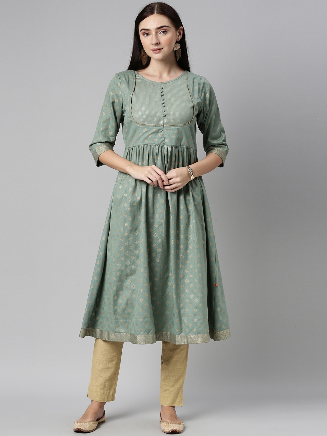 

Alena Women Green Ethnic Motifs Anarkali Kurta