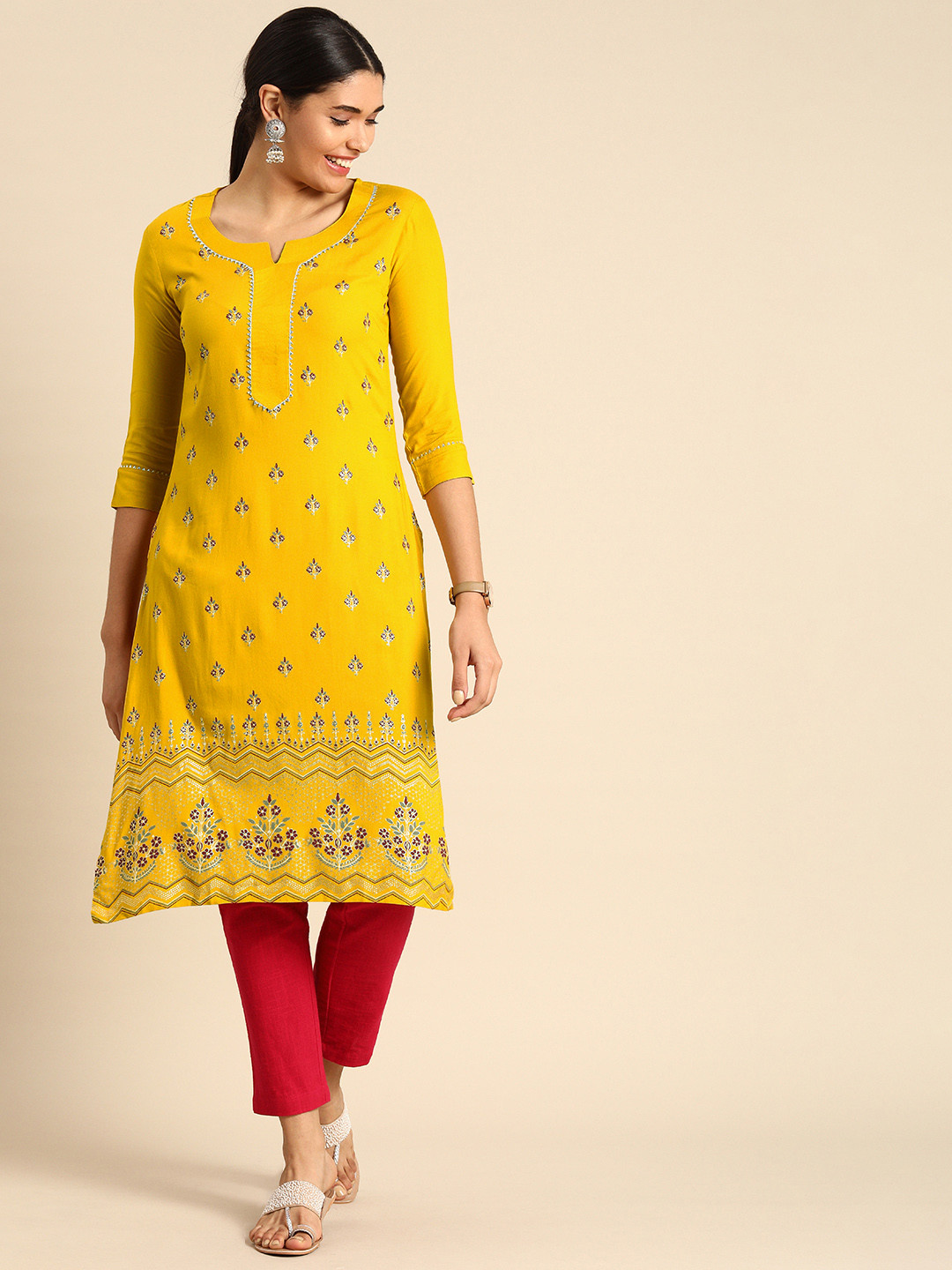 

Anouk Women Yellow Floral Printed Floral Kurta