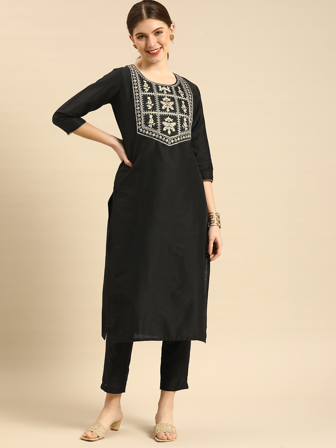 

Anouk Women Black & Golden Ethnic Motifs Embroidered Kurta with Trousers