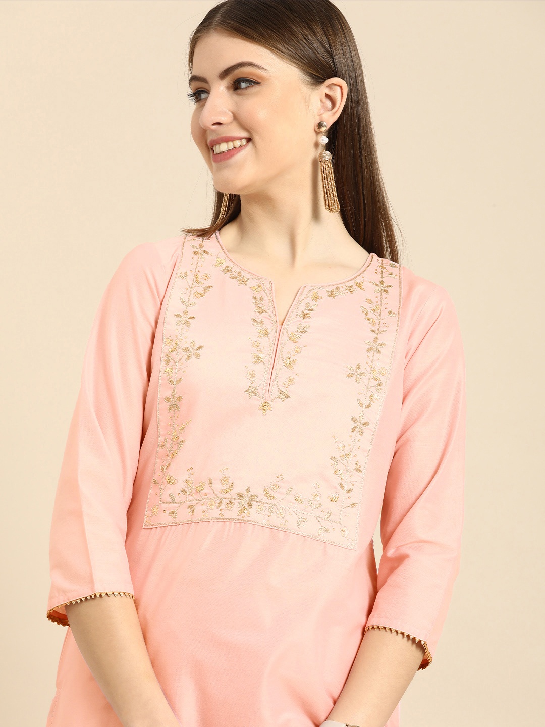 

Anouk Women Pink Ethnic Motifs Embroidered Sequinned Kurta with Trousers