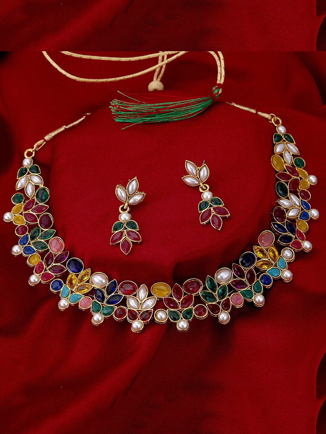 

Sukkhi Women Gold-Plated Green & Blue Pearls Beaded Enamelled Choker Jewellery Set