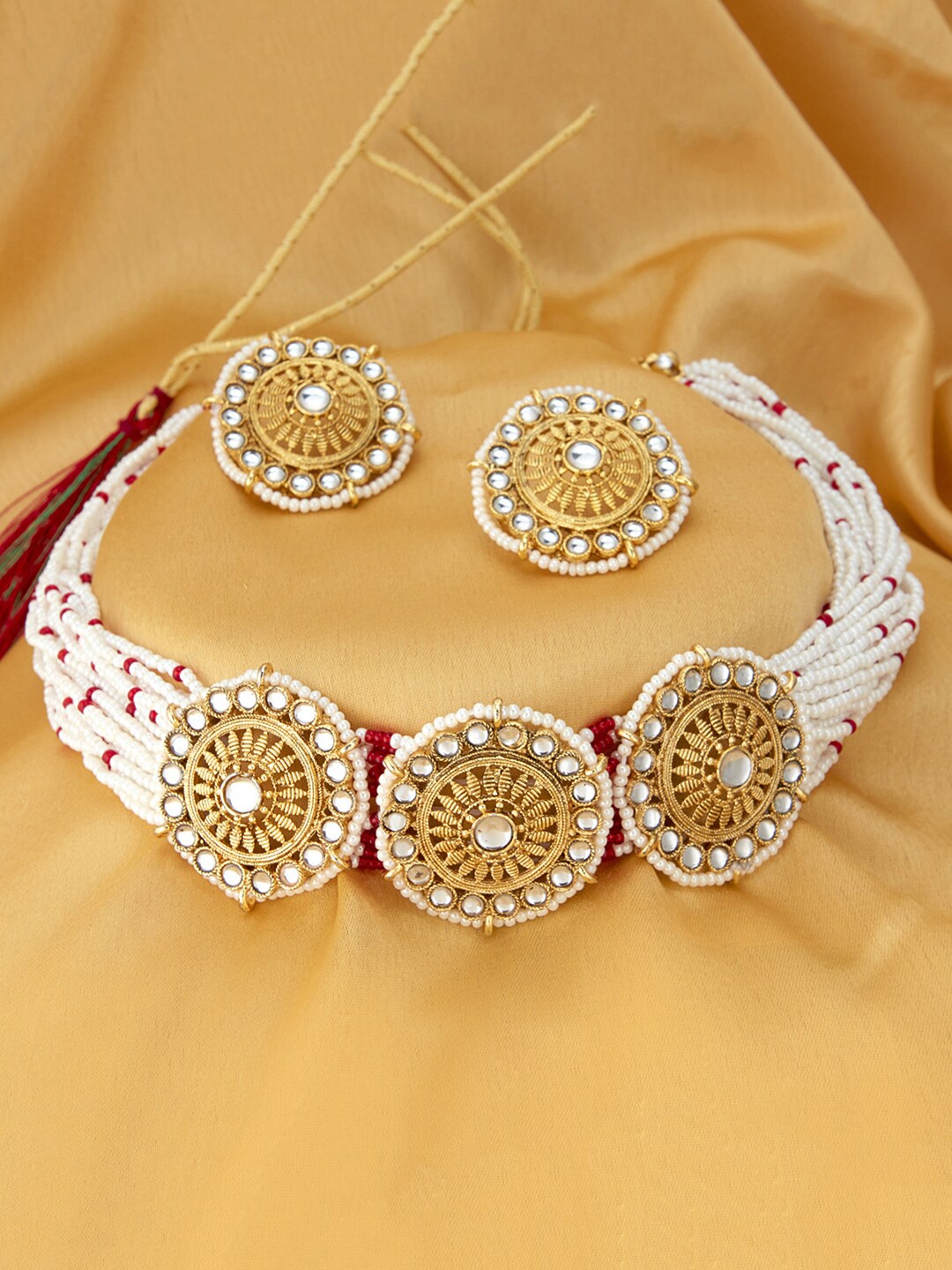 

Sukkhi Women Gold-Plated White & Red Pearl Beaded Jewellery Set