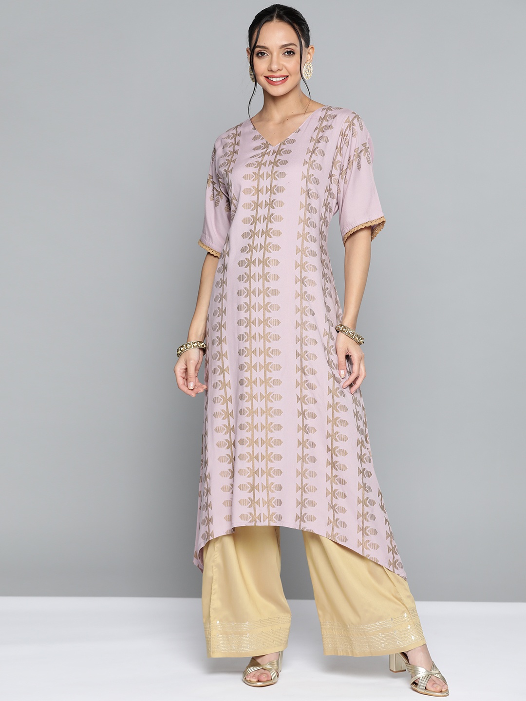 

HERE&NOW Women Lavender & Golden Ethnic Motifs Printed Kurta