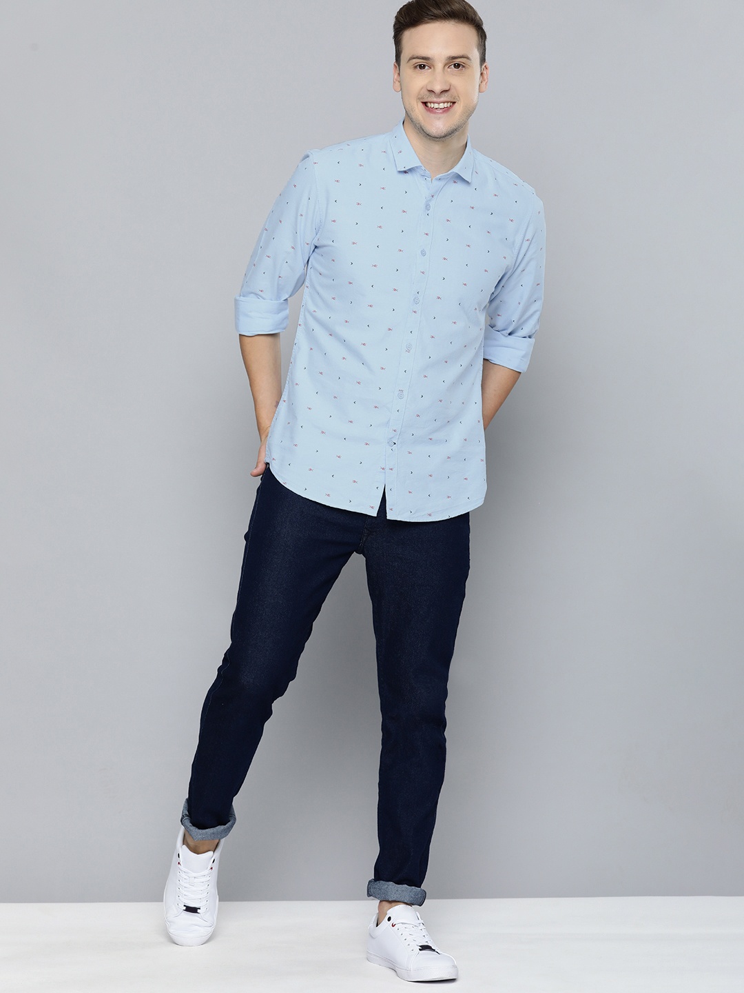 

Mast & Harbour Men Blue Slim Fit Printed Casual Shirt