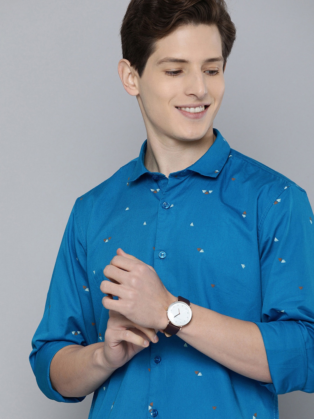 

Mast & Harbour Men Blue Slim Fit Printed Casual Shirt