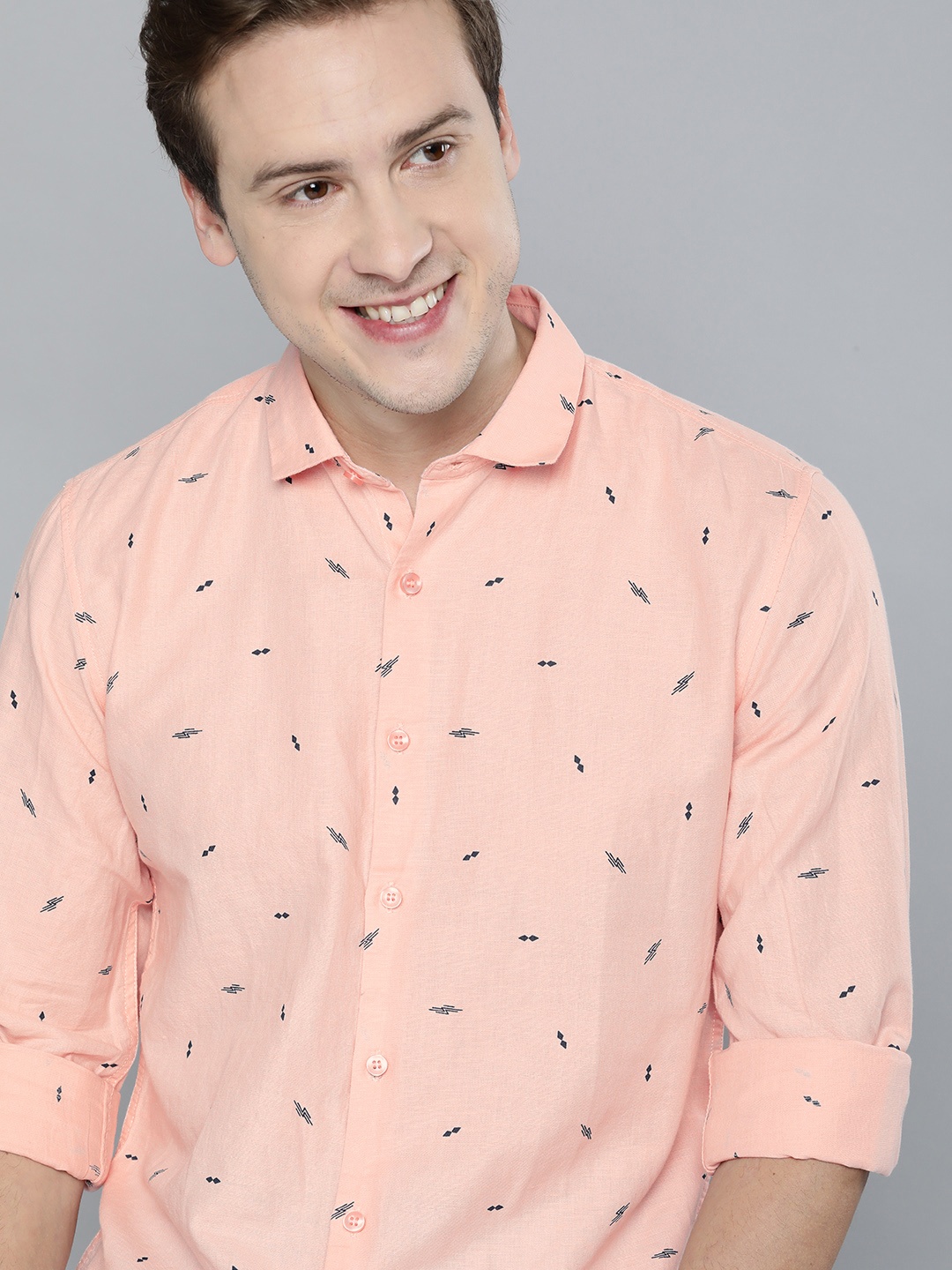 

Mast & Harbour Men Pink Slim Fit Opaque Printed Cotton Linen Casual Shirt