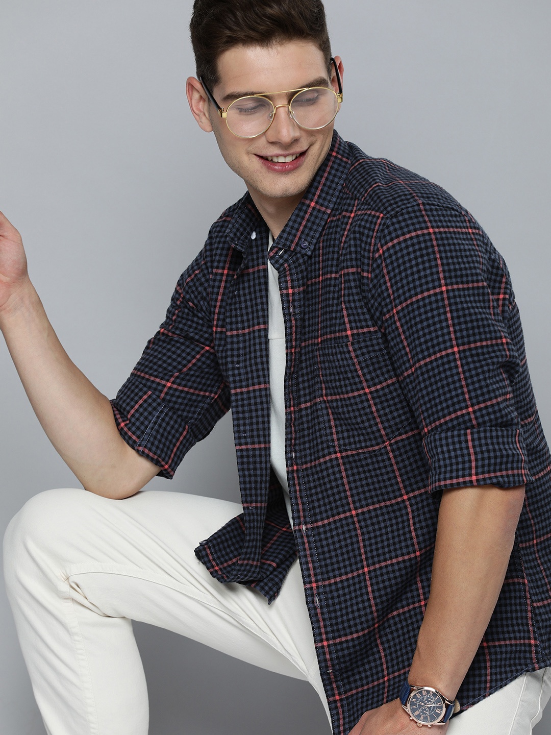 

Mast & Harbour Men Navy Blue & Red Checked Cotton Casual Shirt