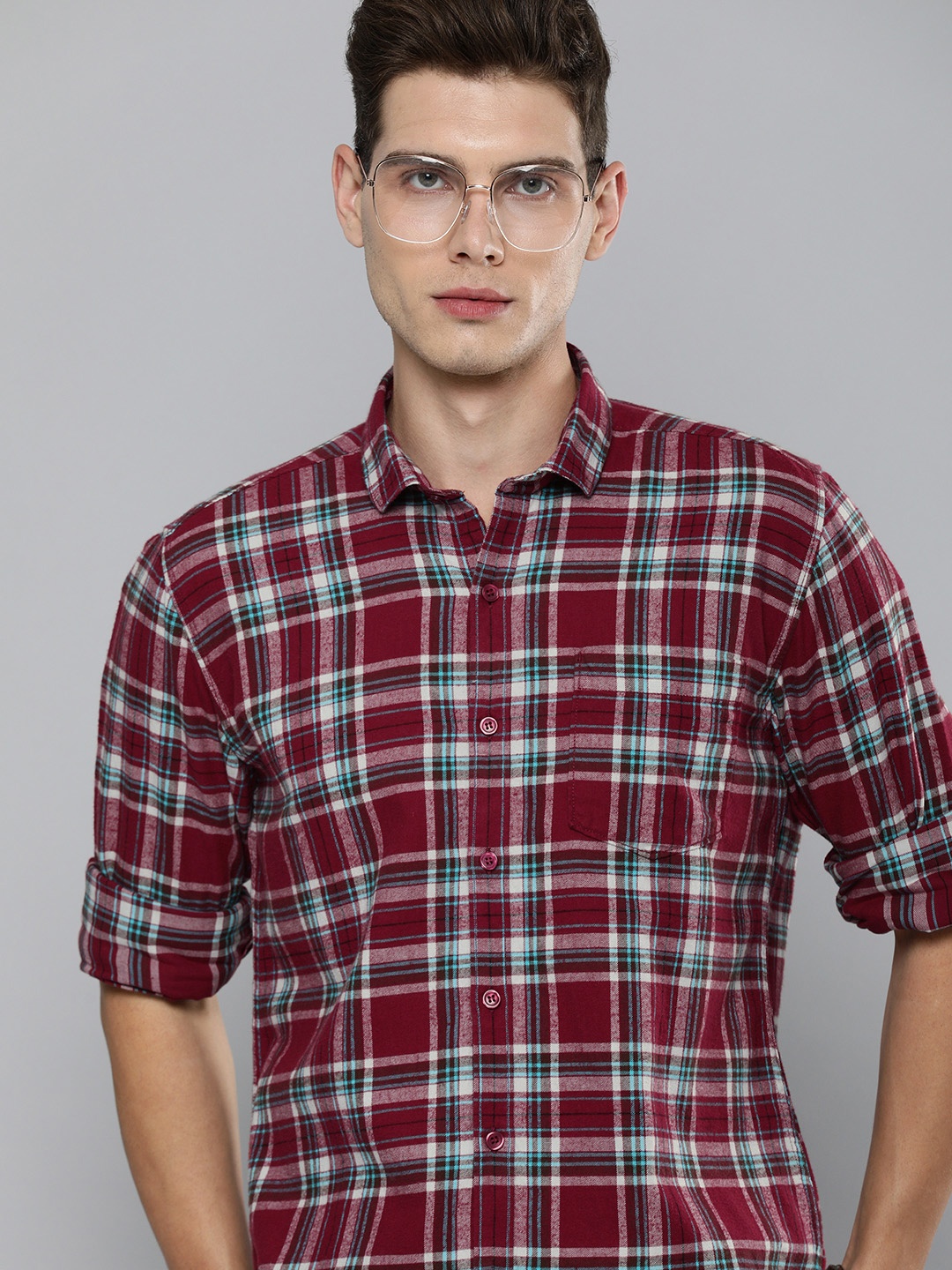 

Mast & Harbour Men Maroon & White Checked Slim Fit Pure Cotton Casual Shirt