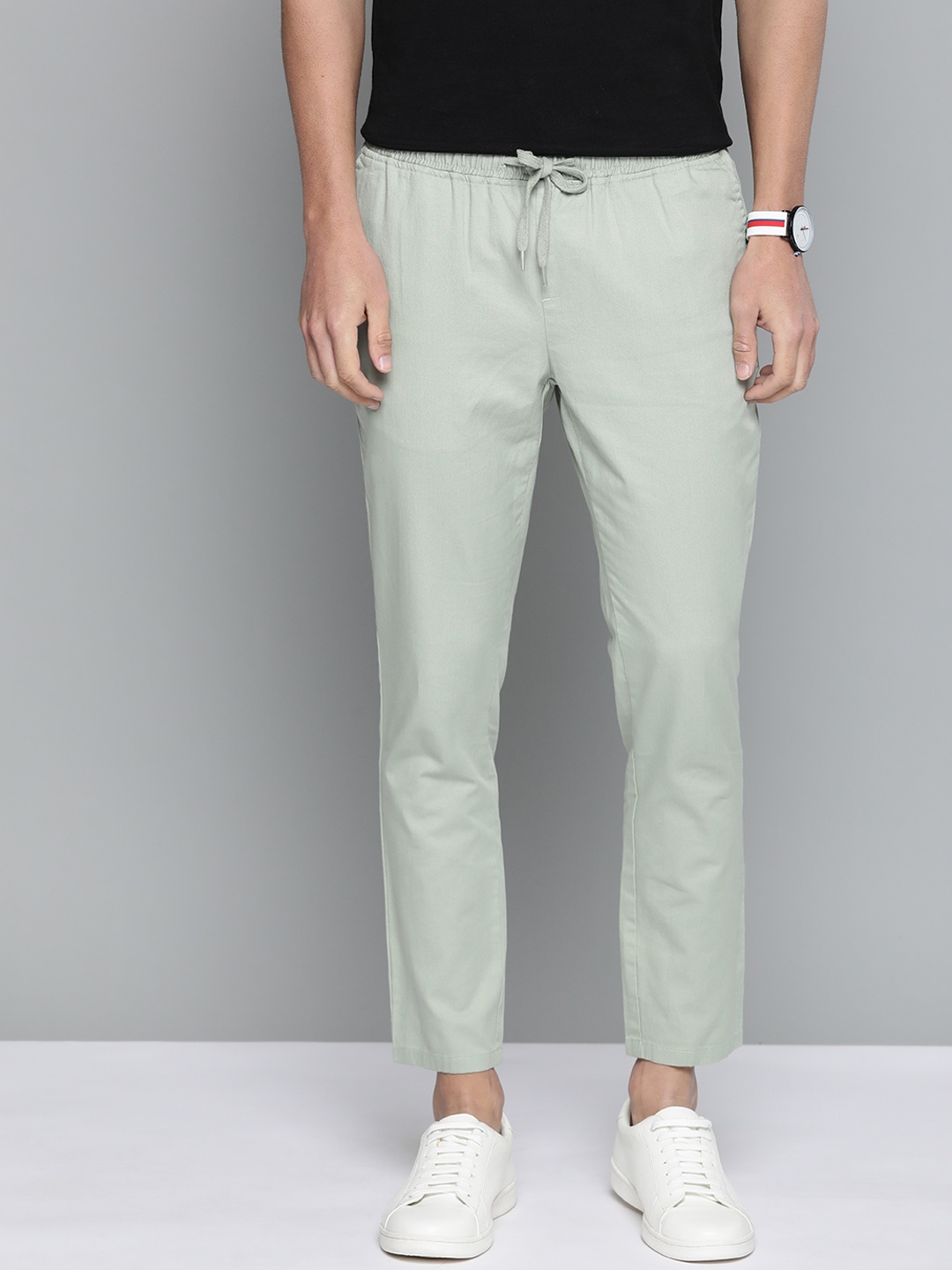 

Mast & Harbour Men Green Solid Pure Cotton Track Pants