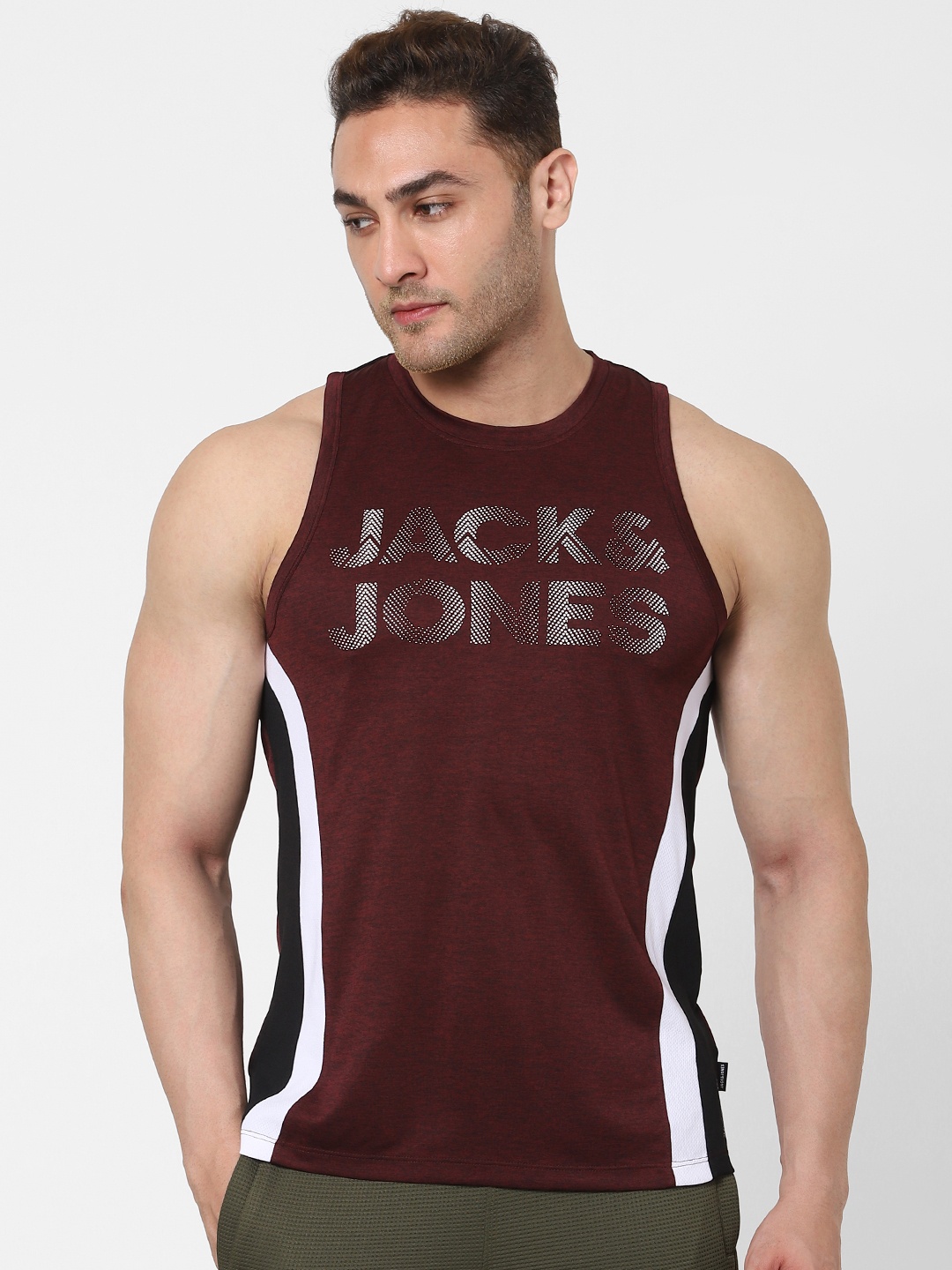 

Jack & Jones Men Brown & Black Colourblocked Gym Vest