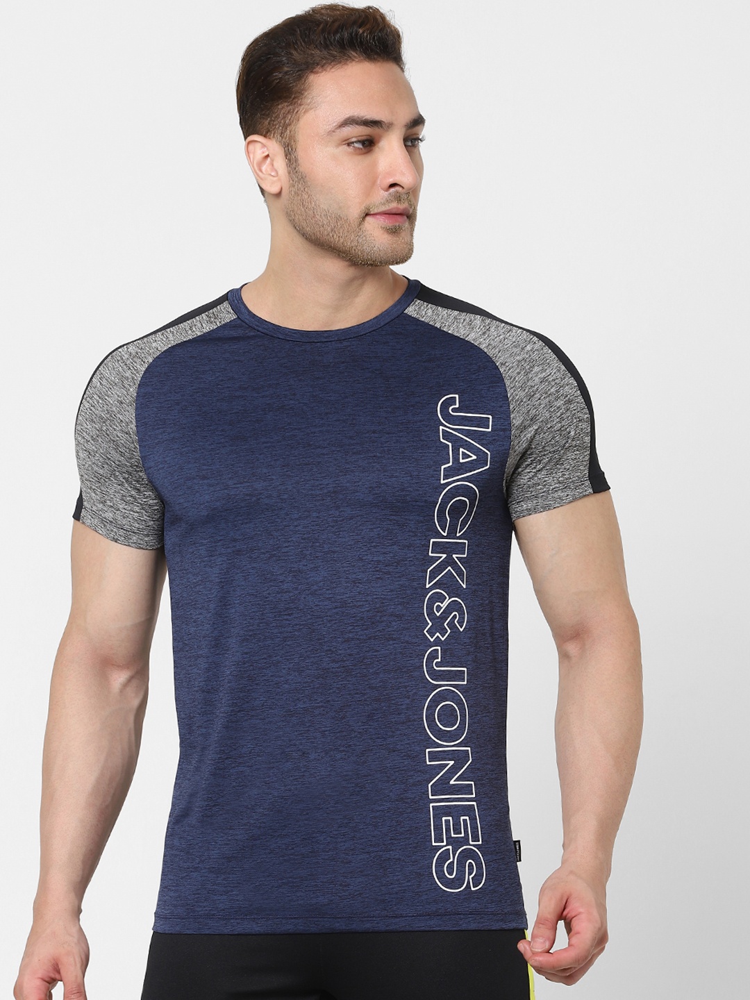 

Jack & Jones Men Navy Blue & Grey Melange Typography Printed Seattle Gym T-shirt