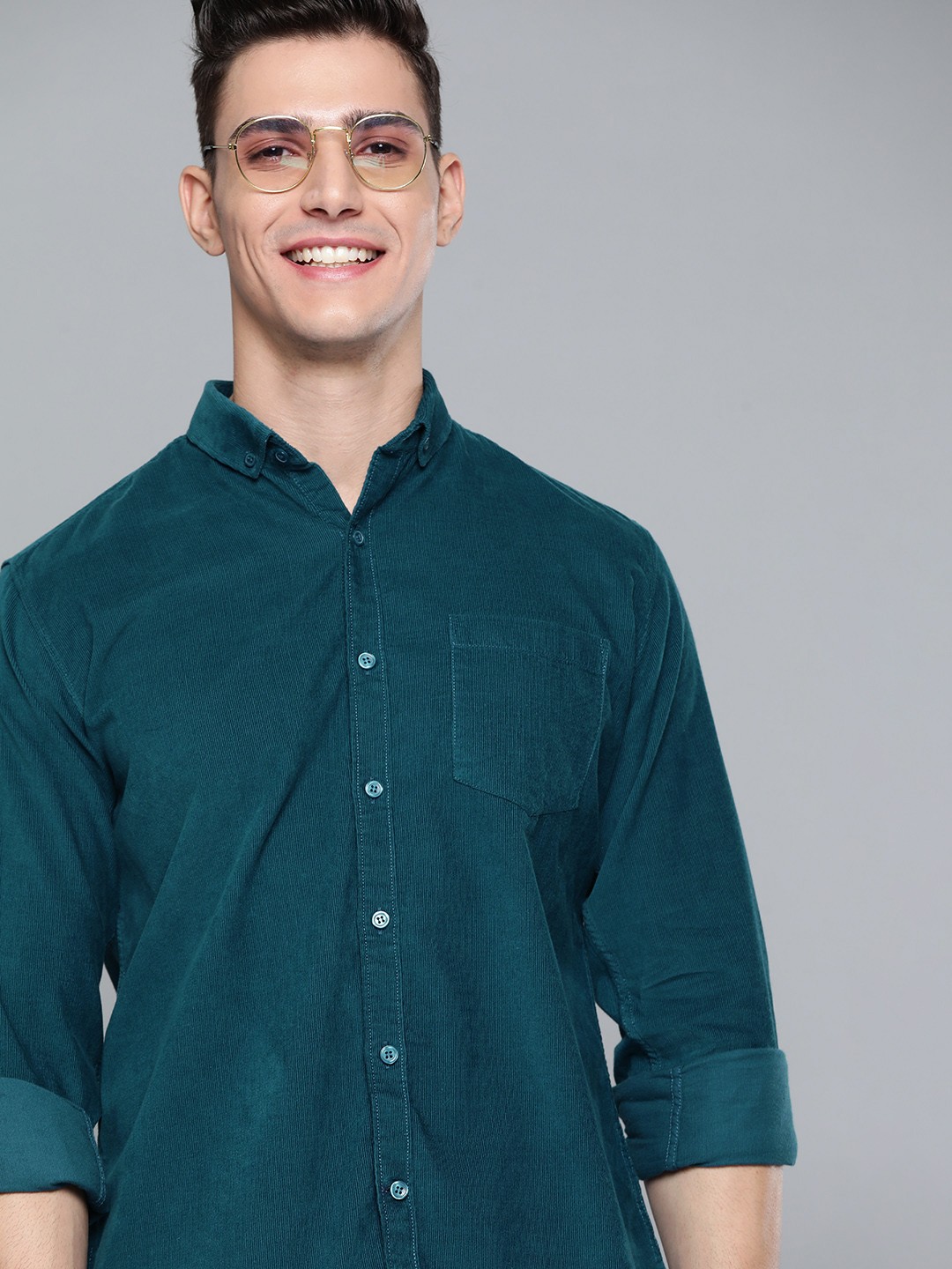 

Mast & Harbour Men Teal Blue Cotton Solid Corduroy Casual Shirt