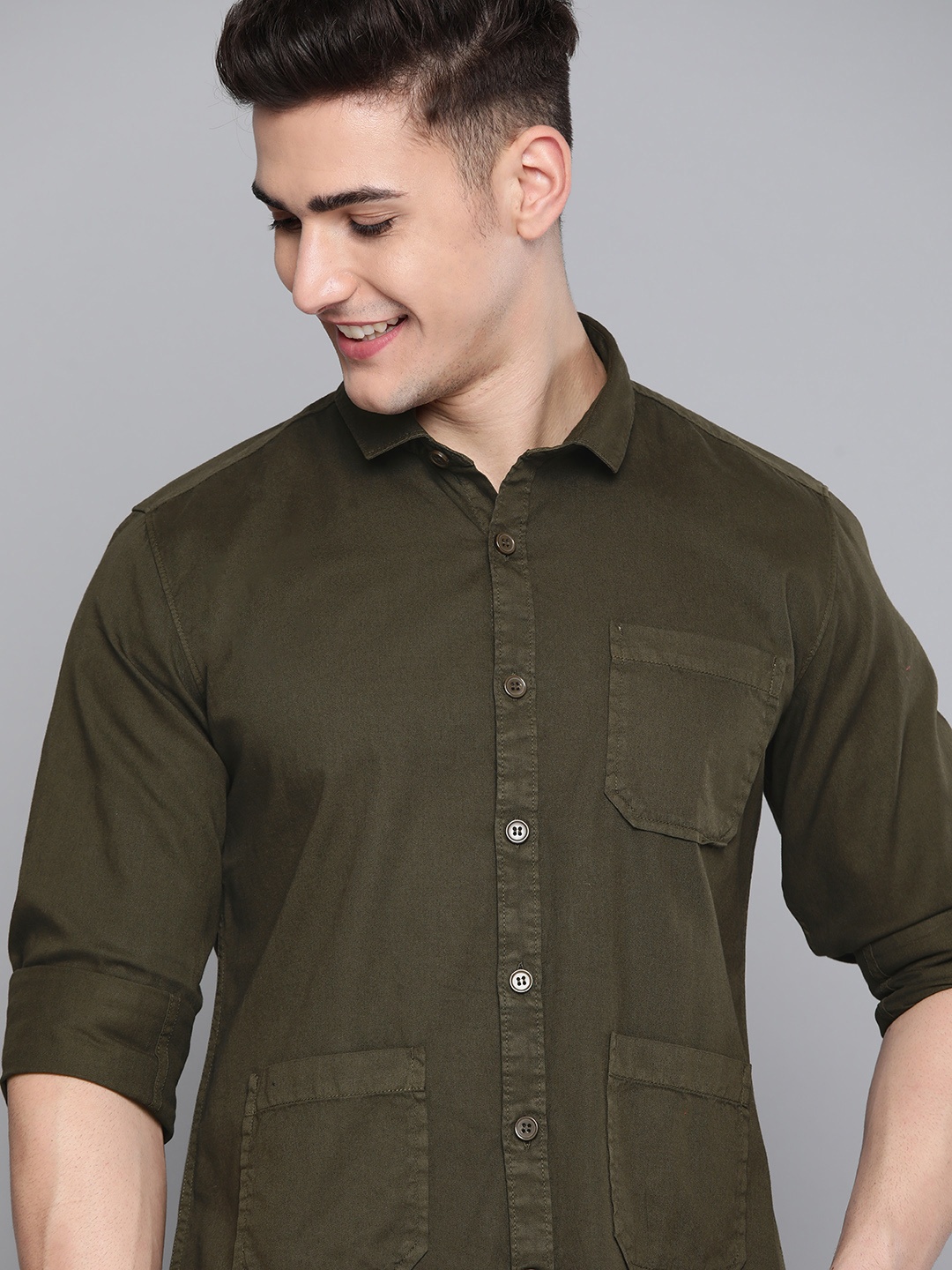 

Mast & Harbour Men Olive Green Solid Pure Cotton Casual Shirt