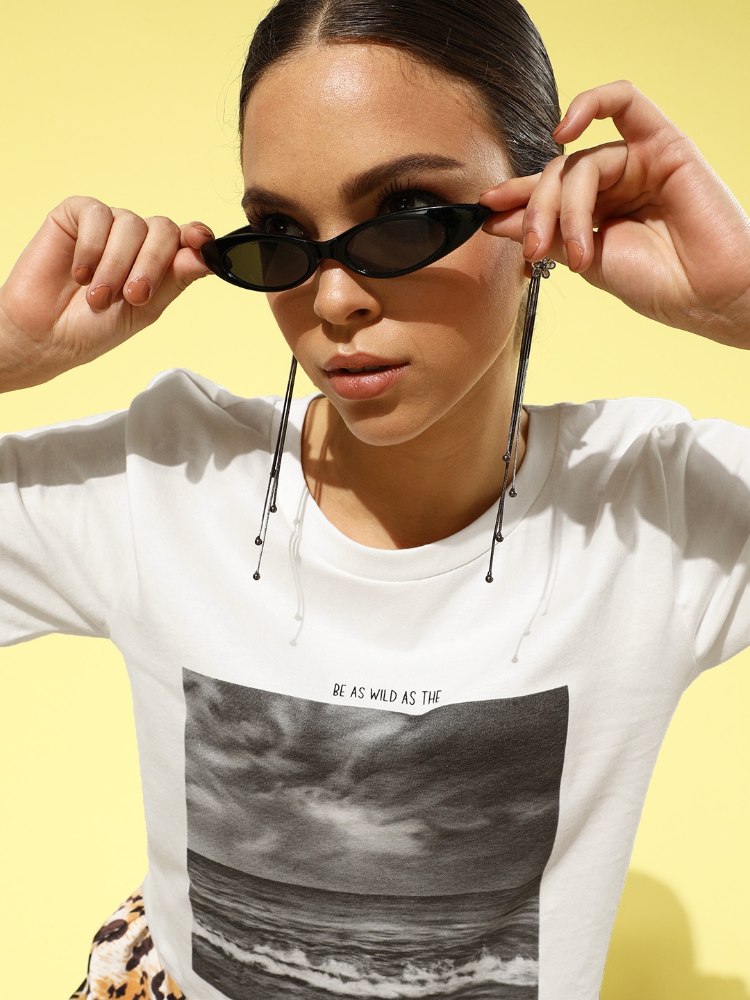 

Moda Rapido Women Classic White Graphic Tshirt