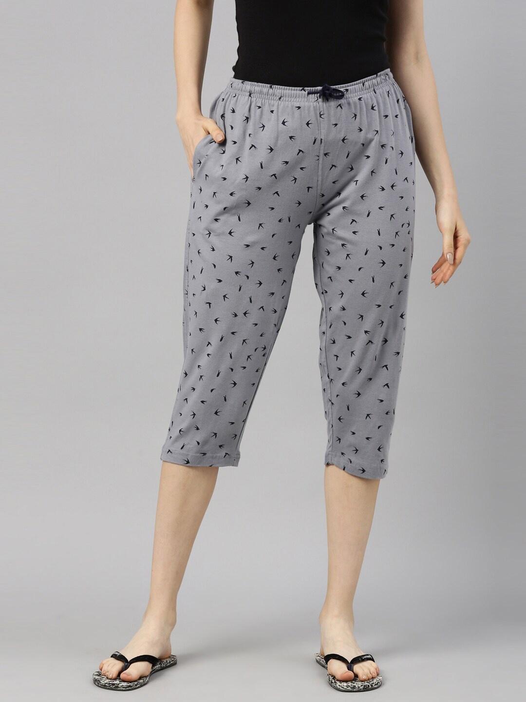 

Kryptic Women Conversational Printed Pure Cotton Relaxed Fit Capris, Grey