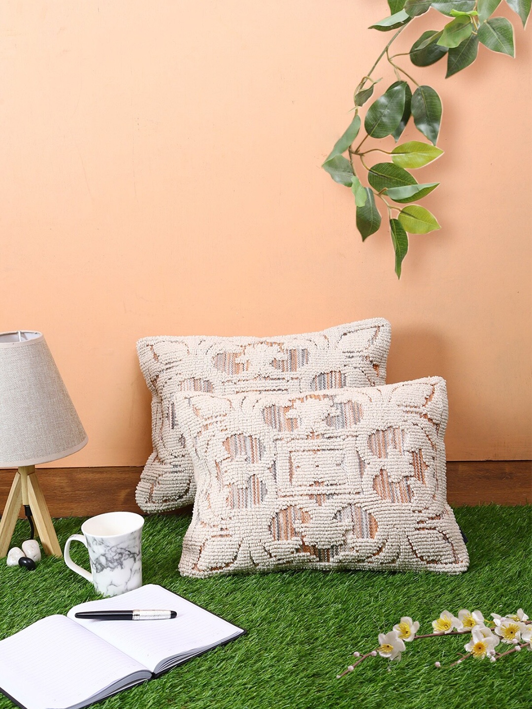 

ROMEE White & Pink Set of 2 Rectangle Cushion Covers